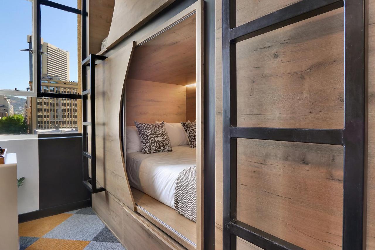 Hotel Hippo Pod (adults Only)